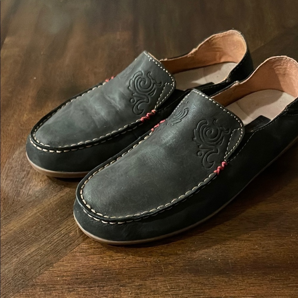 Olukai Nohea Nubuck Moccasins